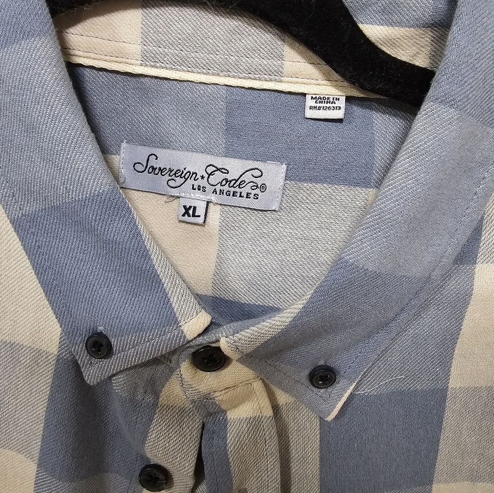 Sovereign Code XL button-down - Picture 5 of 5